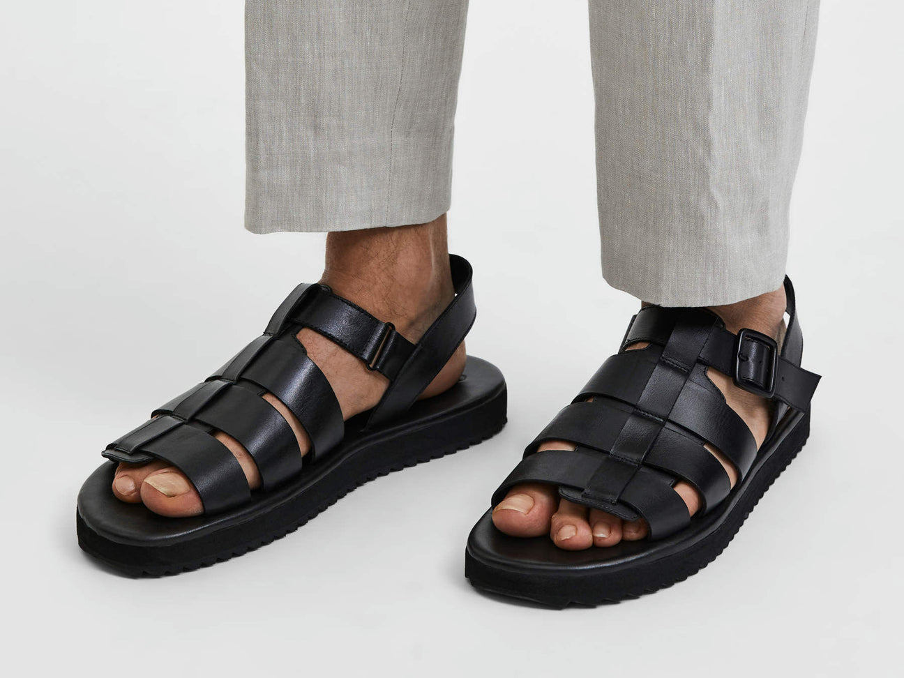 Men's Shoes & Sandals