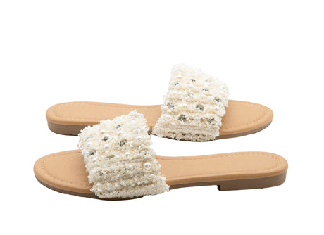 Women's Flat Sandals With Pearl and Rhinestone Detail